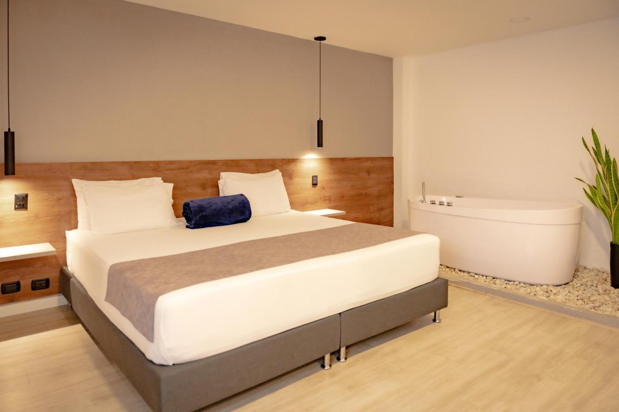 Fence By Bernalo Hotels Medellin Ngoại thất bức ảnh